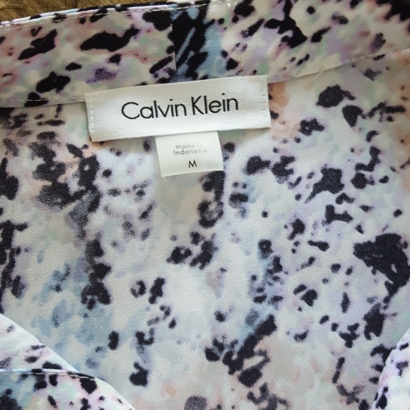 Calvin Klein blouse - Picture 3 of 5